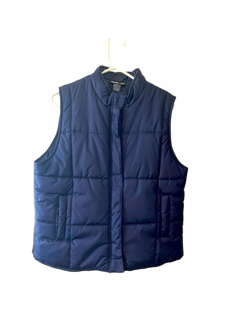 Style & Co Navy Puffer Vest – Lightweight Quilted Layering Essential